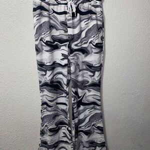 Refuge Black and White Swirl Pants